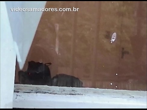 ❤️ Напален човек ја гледа својата девојка со друг дечко, снима ебано видео без да ја вознемирува двојката ☑ Супер порно кај нас